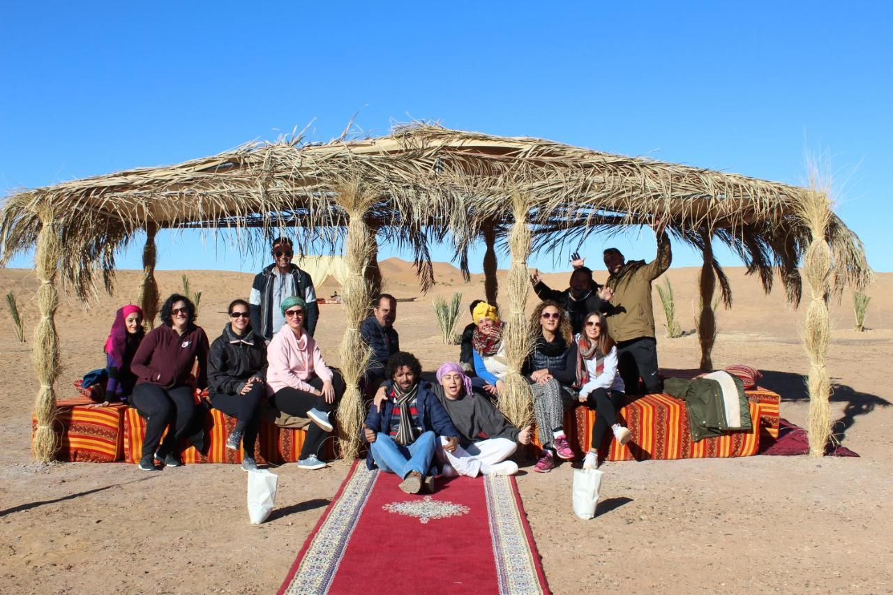 Hotel Luxury Bega Camp Merzouga Esterno foto